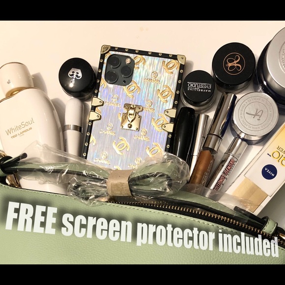 Available for iPhone 11 - Picture 1 of 12